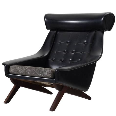 Danish Mid Century Lounge Chair In Black Upholstery For Sale At 1stdibs