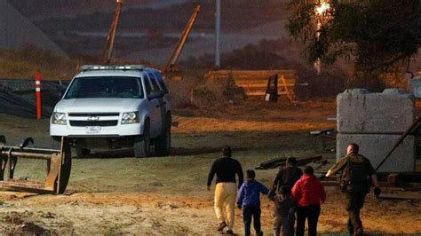 Migrant Detained At Us Mexico Border Had Flesh Eating Bacteria Border