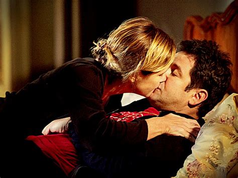 Jun 11, 2021 · murilo beinício e débora falabella começaram a se relacionar em 2012, quando gravaram a novela avenida brasil. Tufão (Murilo Benício) vai para cama com Carminha (Adriana ...