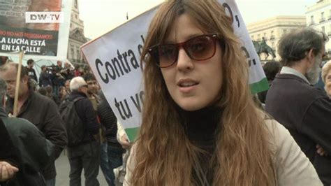Indignados Spaniens Jugend Protestiert Dw 18112011