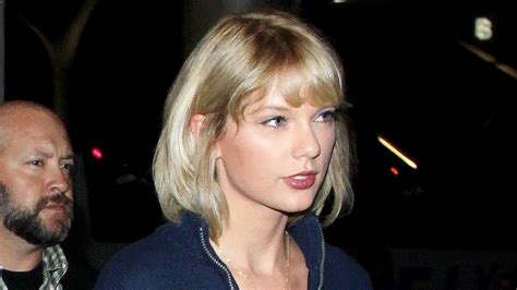Taylor Swifts Debuts New Shaggy Haircut Vogue