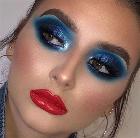 9 Seductive Blue Makeup Looks To Try This Fall Page 5 Of 7 Viva Glam Magazine™ Blue Makeup