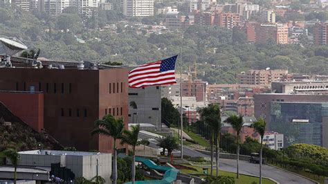 La Embajada De Estados Unidos En Venezuela Pidió A Maduro Permitir La Ayuda Humanitaria Ejutv