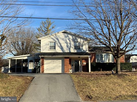 902 New York Ave, Martinsburg, WV 25401 | Trulia