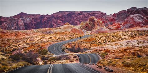 Plan a scenic drive, view maps, book hotels, attractions check out our road trips and find the best driving routes in the us. Guide To The Best Road Trips In The USA - Top5