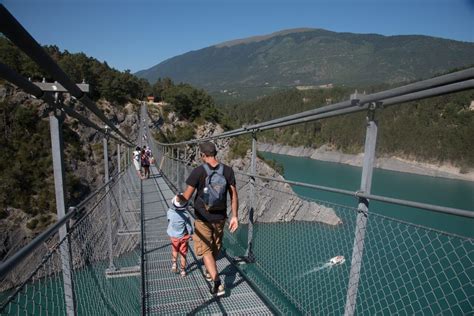 Grand Veymont Via Pas De La Ville Hiking Itinerary At Gresse En