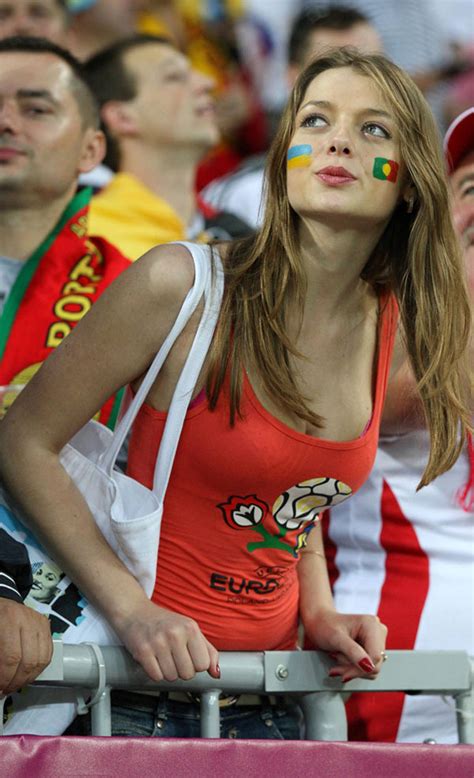 The Most Sexiest Beautiful Women S Football Euro 2012 Girls 5