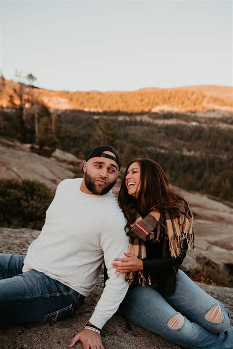 Fall couples photos on mountain during fall sunset. (With images ...