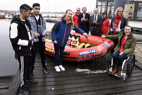 Ob seepferdchen, rettungsschwimmer oder wache im aqua, die dlrg in deiner nähe bietet viel an. News Detail | DLRG e.V.