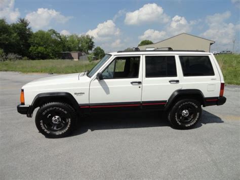 1996 Jeep Cherokee Sport 4wd 40 Automatic Nice Clean Look New