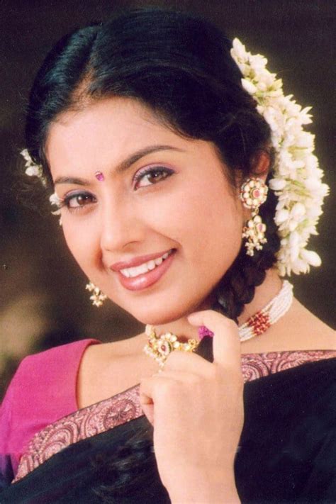 Actress Meena Photo Gallery Suryan Fm In 2021 Meena Photos Indian