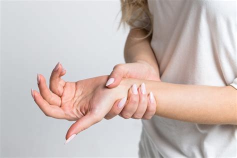 Numbness And Tingling In Hands Whats Causing It And How Pt Can Help