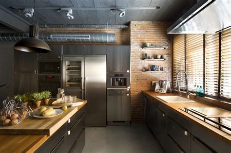 Browse photos of small kitchen designs. 10 Beautiful Kitchen Layout Design For Small Space - RooHome