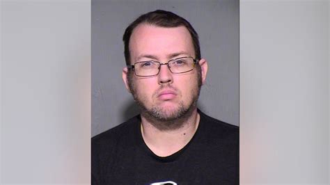 Phoenix Police Dna Evidence Leads To Arrest Of Man In Deaths Of 2