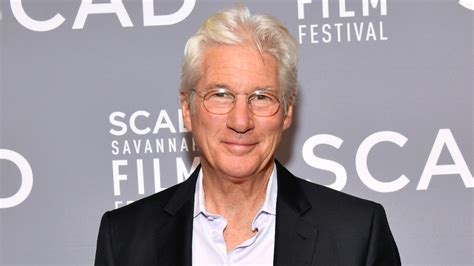 Richard Gere To Star In Apple Drama From Howard Gordon The Hollywood