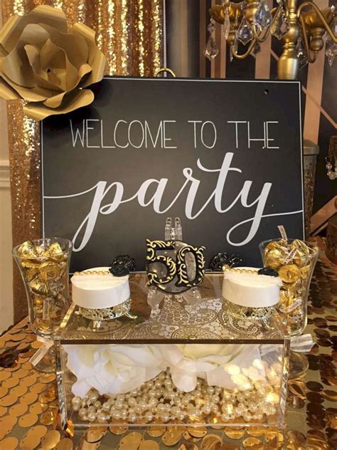 Theme parties create lasting memories. Great Gatsby Theme Party Ideas 10 - OOSILE