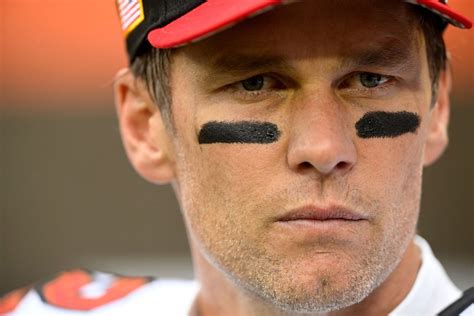 Tom Brady Loses Game Following First Thanksgiving Since Gisele Divorce