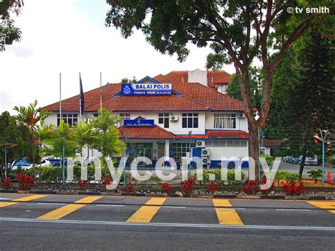 Dianggarkan 13 tahun ianya terbiar. Balai Polis Pandan Indah | mycen.my hotels - get a room!