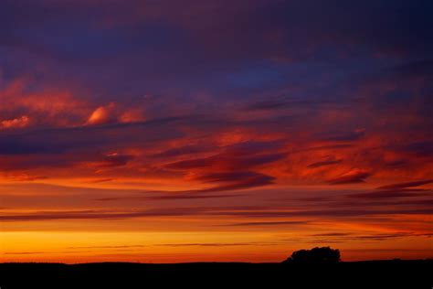 A sunset, which in some american dialects is called a sundown, is the time where the sun goes below the horizon to the west. Sunset Over Quintrell Downs | Skies And Sunsets ...