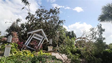 Irma Update Sanibel Lifts Curfew Charging Stations Available