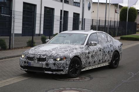 When it comes to tyres, these range from 225x45 r19 for hatchback in 2017 the bmw 328i is available in a number of variants and body types that are powered by pulp fuel type(s). 2018 BMW 3 Series (G20) Spied at the Nurburgring, It's Far From Complete - autoevolution