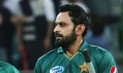 (photo by lakruwan wanniarachchi/afp/getty images). Fractured thumb forces Hafeez out of PSL 2019 season ...