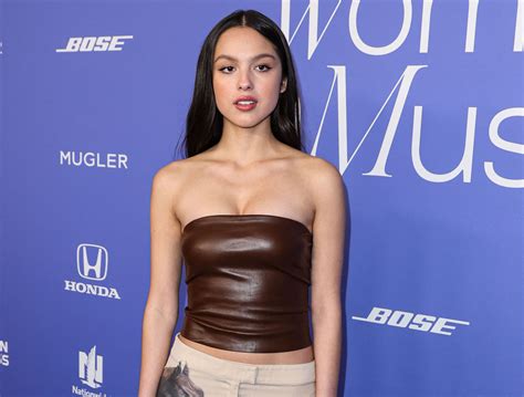 Olivia Rodrigo S Outfit At Billboard Women In Music Is Pure 2003 And
