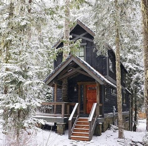 Snow Covered Farmhouses Cabins In The Woods Cabins And Cottages