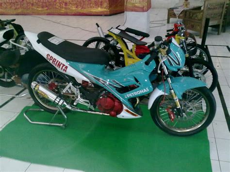 Modifdrag.com testimonial decal cb150r black motoblast s. agunk N1X Clown: modifikasi satria fu