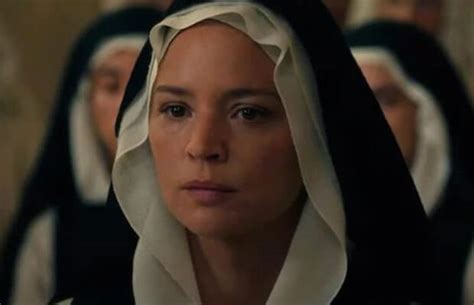 Paul Verhoeven’s Lesbian Nun Drama ‘benedetta’ Wows Critics ‘erotic ’ ‘phenomenal’