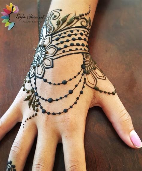 Henna By Leyla Shemesh Henna Tattoo Hand Henna Tattoo Designs Wrist