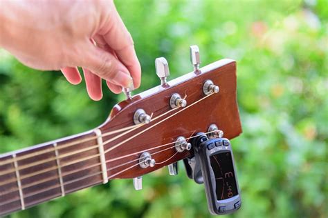 How To Tune Your Guitar A Guide To Electric And Acoustic Guitar Tuners