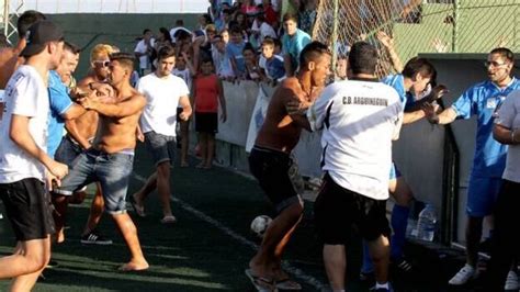 Batalla Campal Tras Un Partido De F Tbol Cadete Canarias