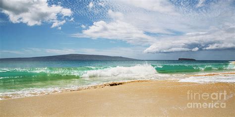 Wave At Big Beach Makena Maui Photograph By Charmian Vistaunet