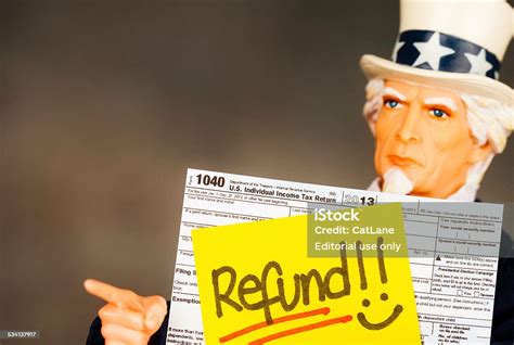 Tax Season Refund Due Uncle Sam With Us Form 1040 Stock Photo
