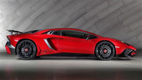 Lamborghini Aventador Lp750 4 Superveloce Will Be Limited To Just 600 Units