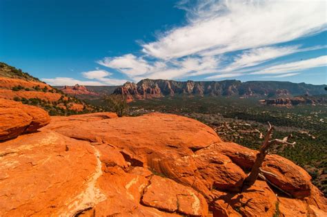 5 Incredible Ways Airport Mesa In Sedona Can Be Experienced