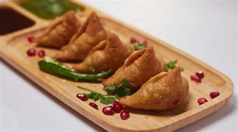 This Easy Samosa Recipe Will Add Flavour To Your Rainy Evening Food Wine News The Indian Express