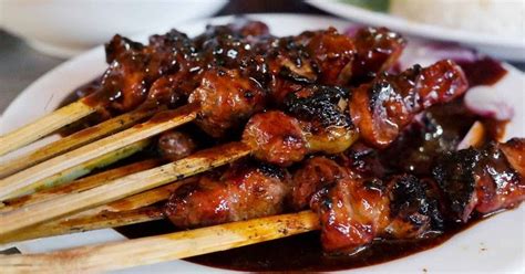 Cara membuat sate dengan panci serbaguna : Resep Sate Kambing Bumbu Kacang Empuk Khas Madura oleh Mr ...