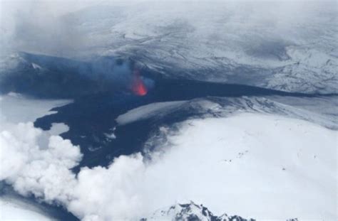 Der Ausbruch Von Eyjafjallajökull Hatte 2010 Europas Flugverkehr Ins Chaos Gestürzt