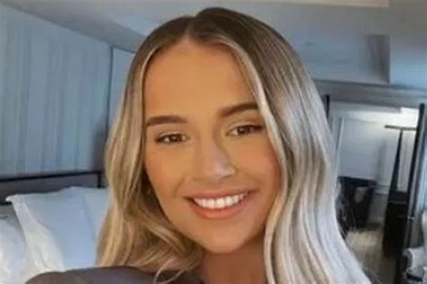 molly mae hague says i m struggling and not helping myself after quitting prettylittlething