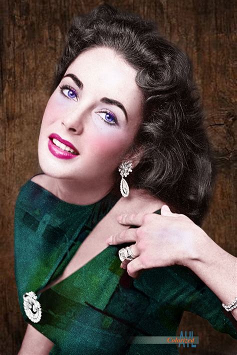 Vintage Glamour Elizabeth Taylor In