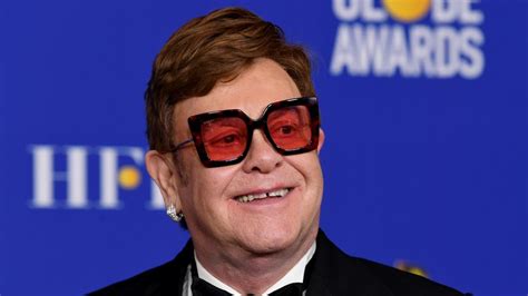 Danach zog sich elton john für fast zwei jahre komplett aus der öffentlichkeit zurück und absolvierte bis auf einen einzigen auftritt mit george michael im jahr 1991 keine weiteren bühnenauftritte. Plante Elton John wirklich Kinder mit seiner Ex-Frau ...