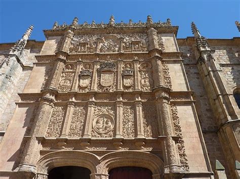 Considered the oldest of the existing spanish universities. La Universidad de Salamanca/サラマンカ大学 - Paperblog