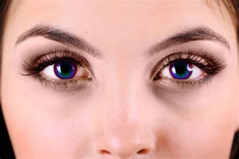 Colored Contact Lenses Everything You Need To Know Colored Eye Contacts