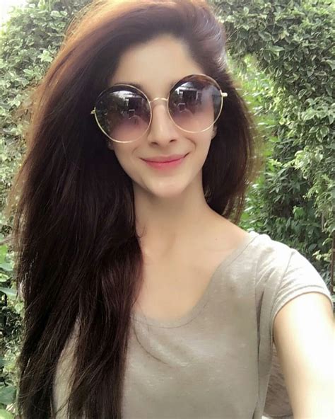 20 Mawra Hocane Hot In Shorts Hd Images Galleries