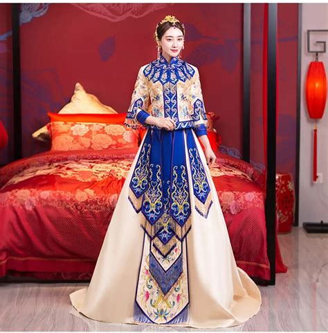 Long Sleeve Chinese Traditional Wedding Dress Women Phoenix Embroidery Cheongsam Blue Qipao