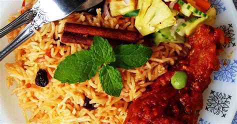 Nasi Tomato, Ayam Masak Merah dan Acar Timun Nenas | Food ...