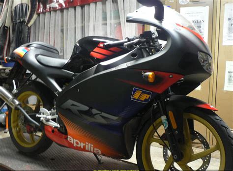I also have the same arrow exhaust as that, they are brilliant! 2003 Aprilia RS 50: pics, specs and information ...