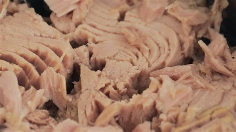 Nutrition Comparison Chicken Breast Vs Canned Tuna